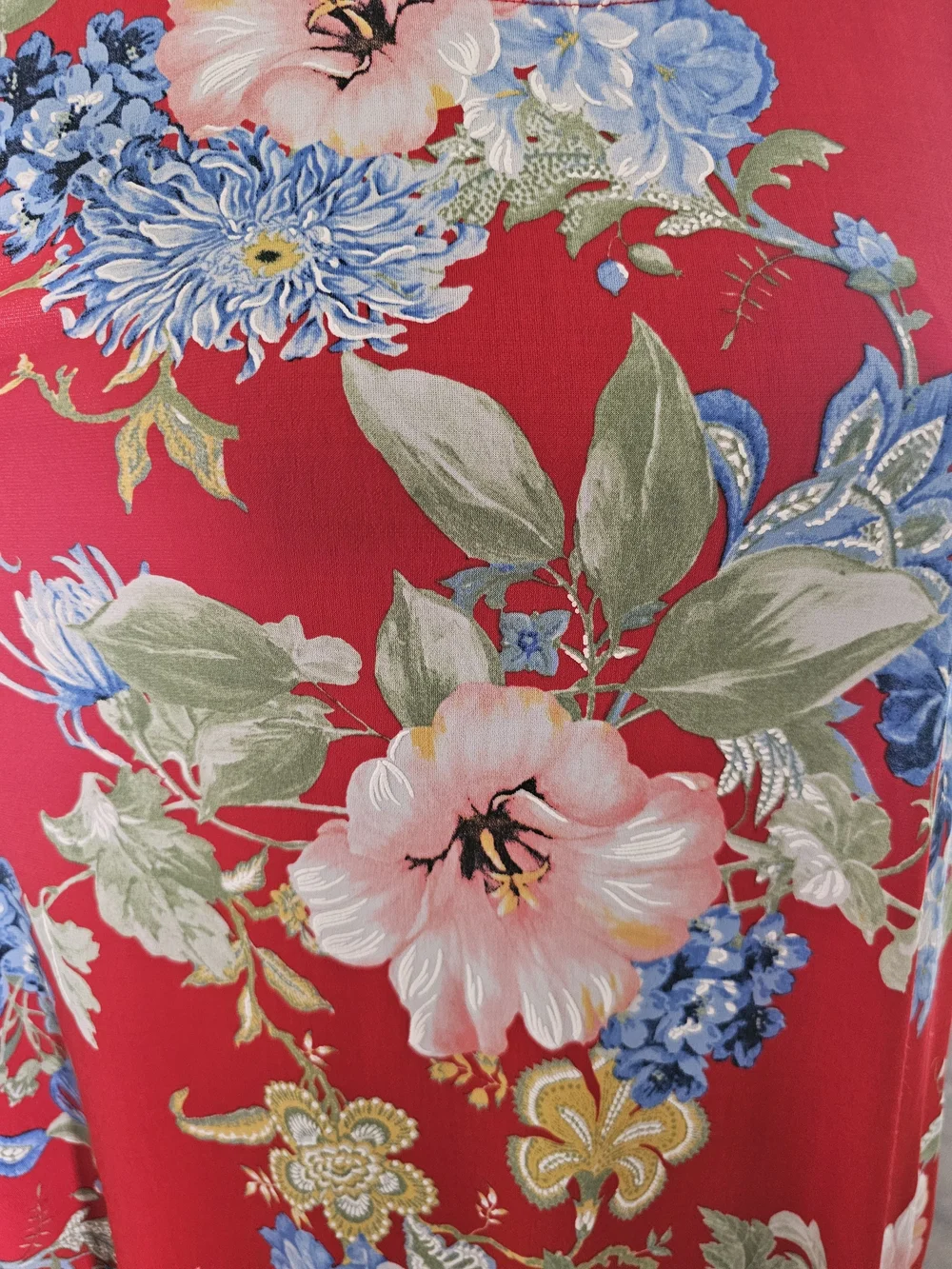 Apt. 9 Red Floral Sleeveless Midi Dress with Blue and Green Blooms - Picture 4 of 12